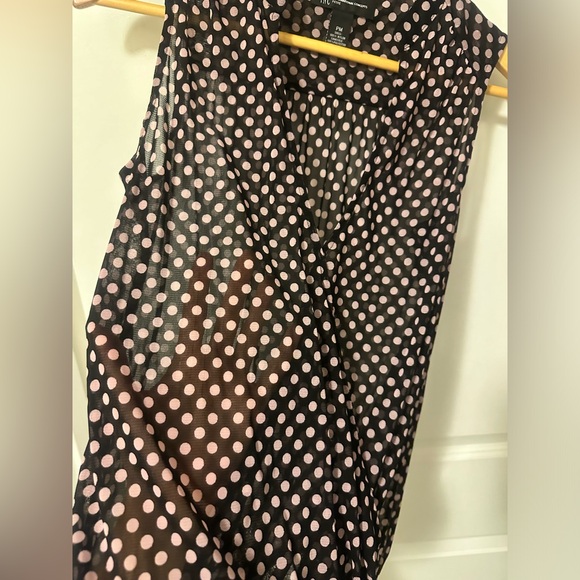 INC petite medium sleeveless polka dot sheer blouse. Stretchy mesh - Picture 3 of 4